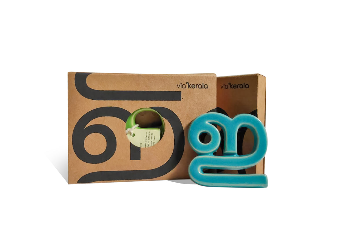 Handmade Ceramic Letters - Malayalam Alphabet Ee - Assorted Colours