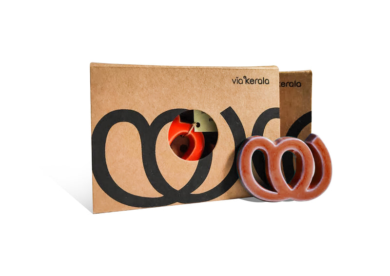 Handmade Ceramic Letters - Malayalam Alphabet Ya - Assorted Colours