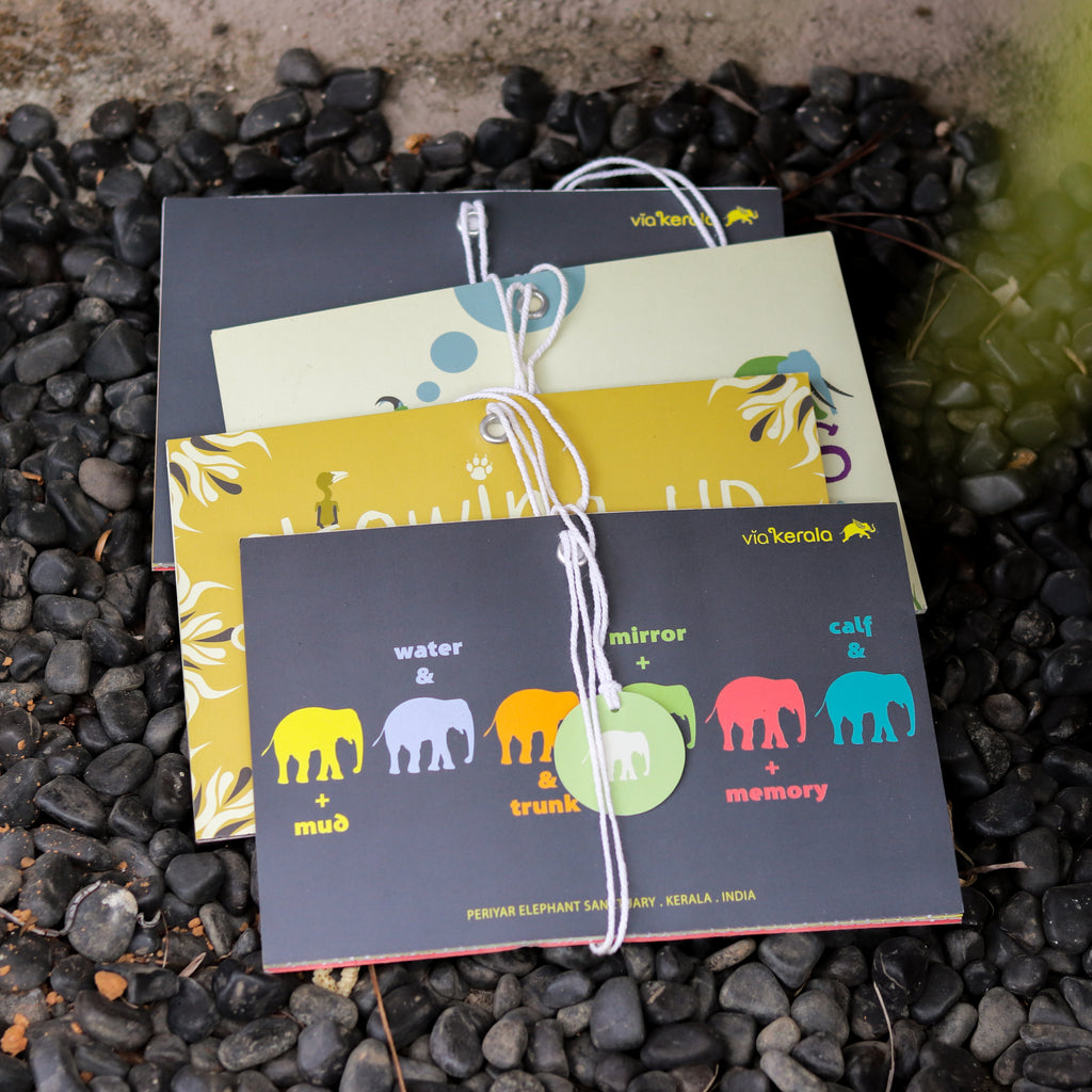 set of 4 Hanging postcards